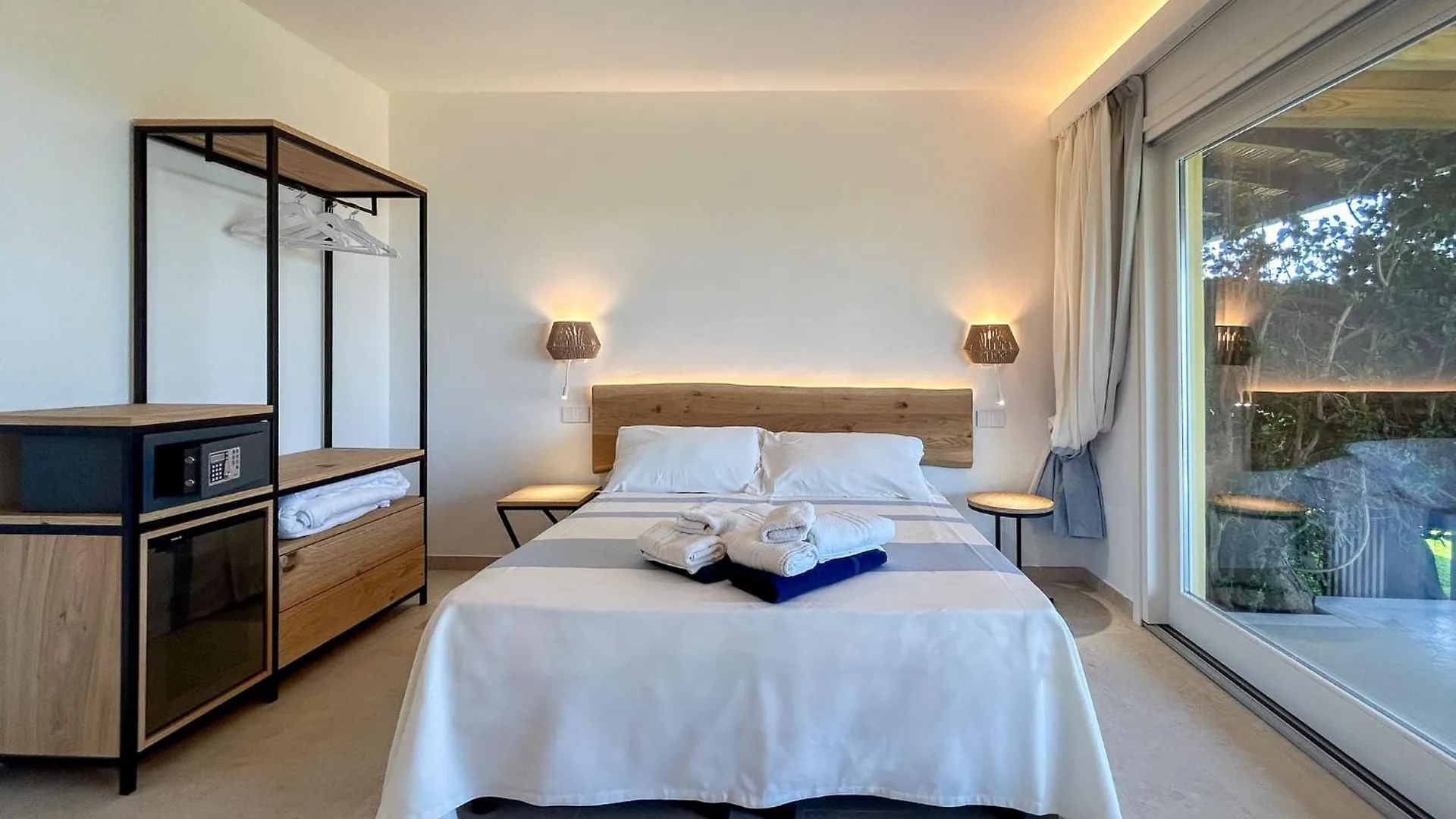 Villa Perdas Villasimius 0*,  İtalya